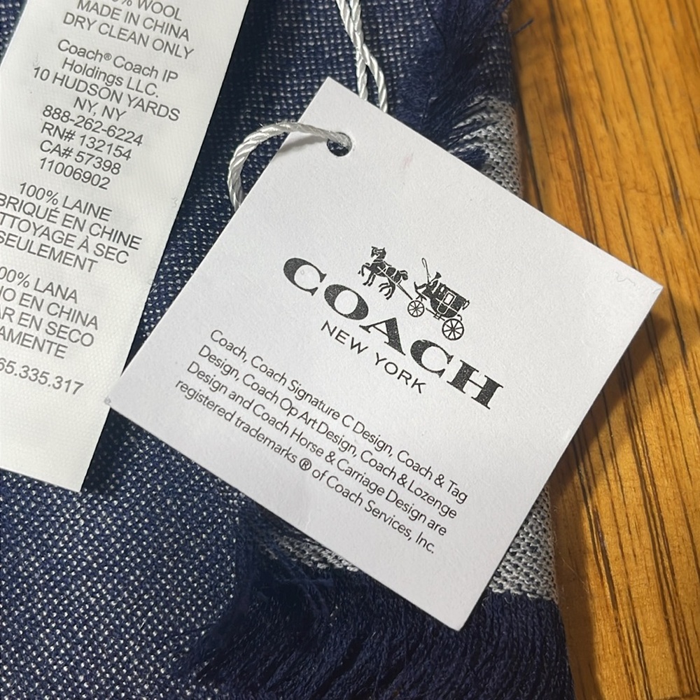NWT COACH VARSITY SPORT HORSE & CARRIAGE DOT PRINT WRAP SCARF - Picture 8 of 8